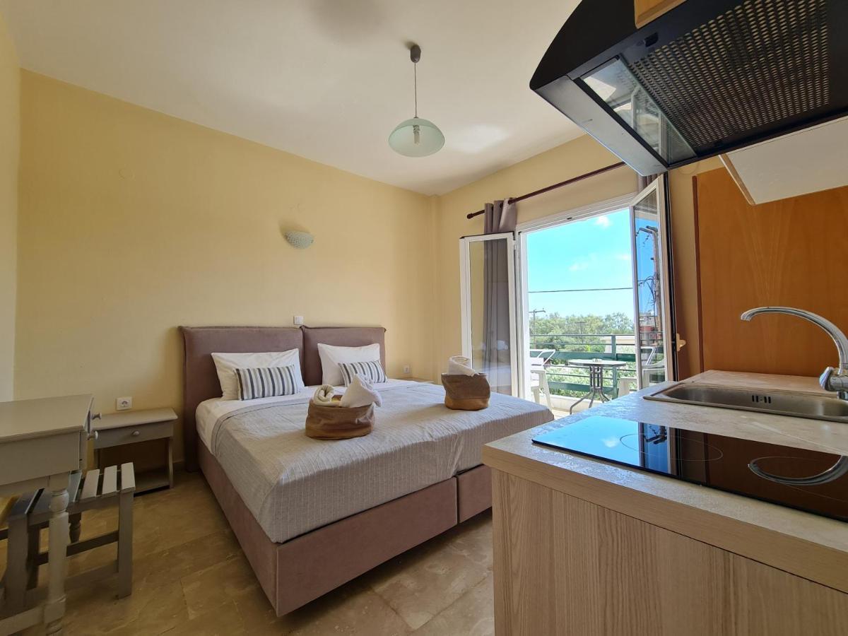 Fontana Apartments Мораитика Экстерьер фото